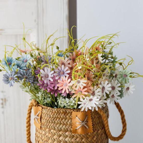 2 Pcs Simulated Flowers Bunch Artificial Daisies with Flexible Stem Weatherproof Fake Flowers for Vase Garden Home Decor Spring Summer Decoration