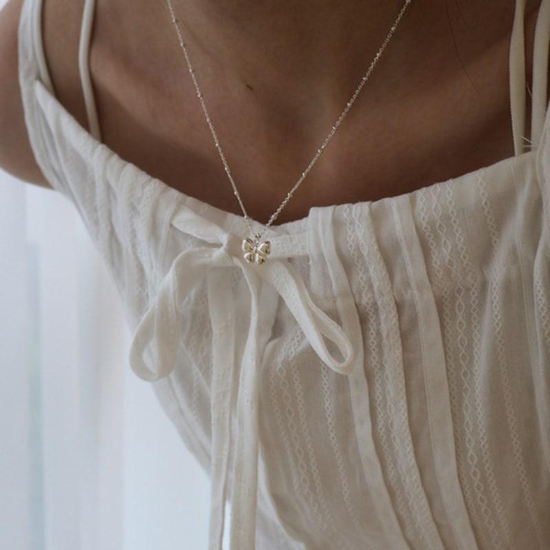 Monde Ligne Heart butterfly necklace