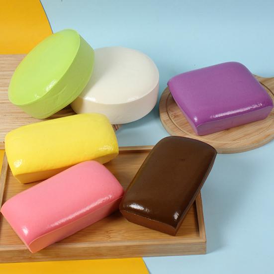 Slow-Rise Squeeze Bread Toy Soft Stretchy Stress Relief Fidget Cute Mini Toast Simulation for Desk Decoration Fun Gift for Kids Adults