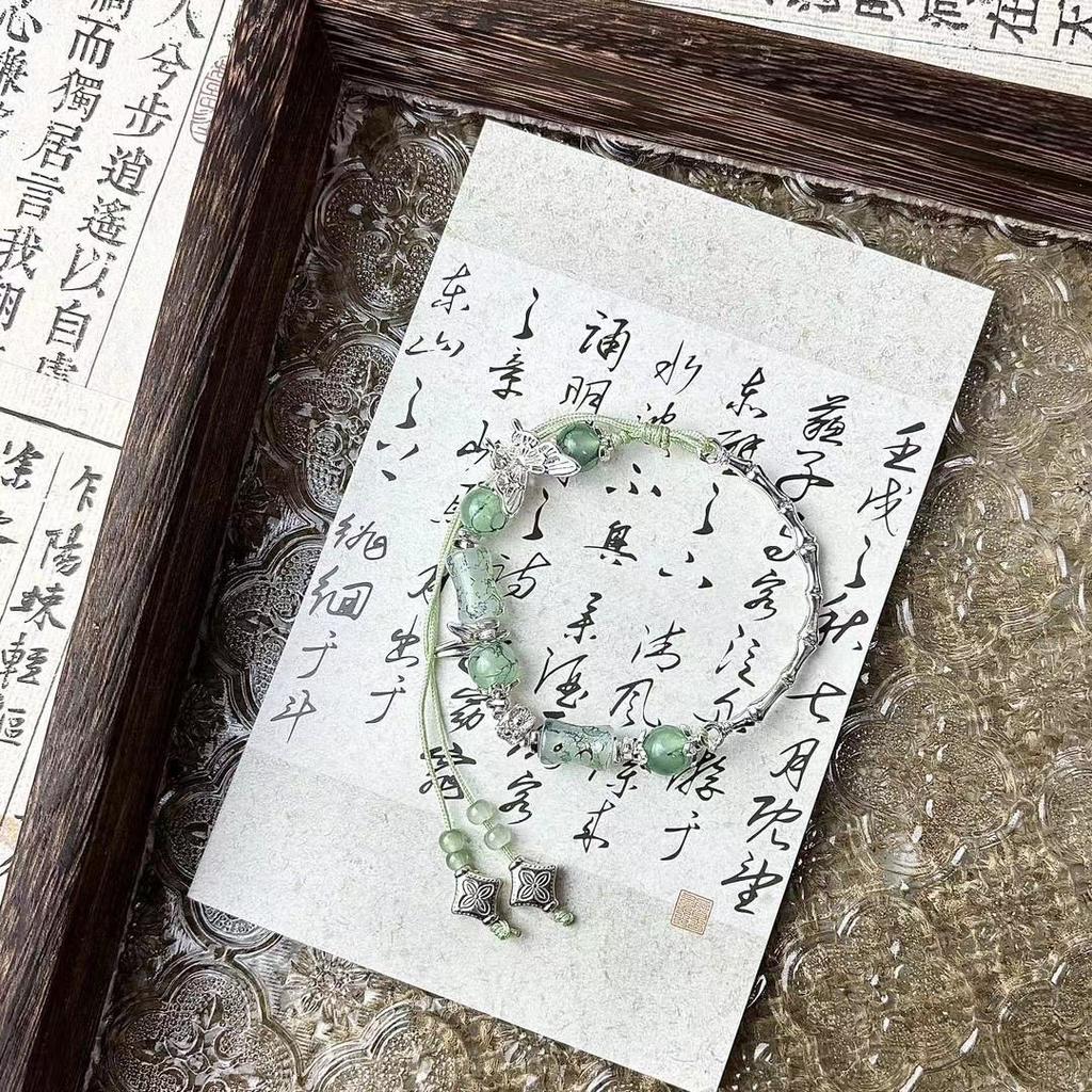 Eyecatching Womens Glass Bead Bracelet Summer Elegant Alloy Jewelry Plated