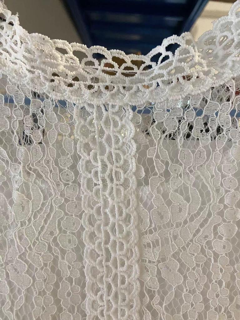 2025 Summer Women's Lace Top: Solid Color, Round Neck, Short Sleeve, Crochet Hollow Out, Loose Fit, Stylish & Comfortable Shirt.
