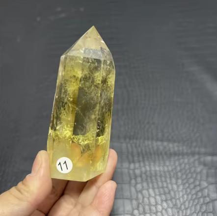 Natural Smoky Citrine Quartz Crystal Wand Single Pointed Quartz Stone Therapy Rod Magnetic Field Aggregation and Vertex