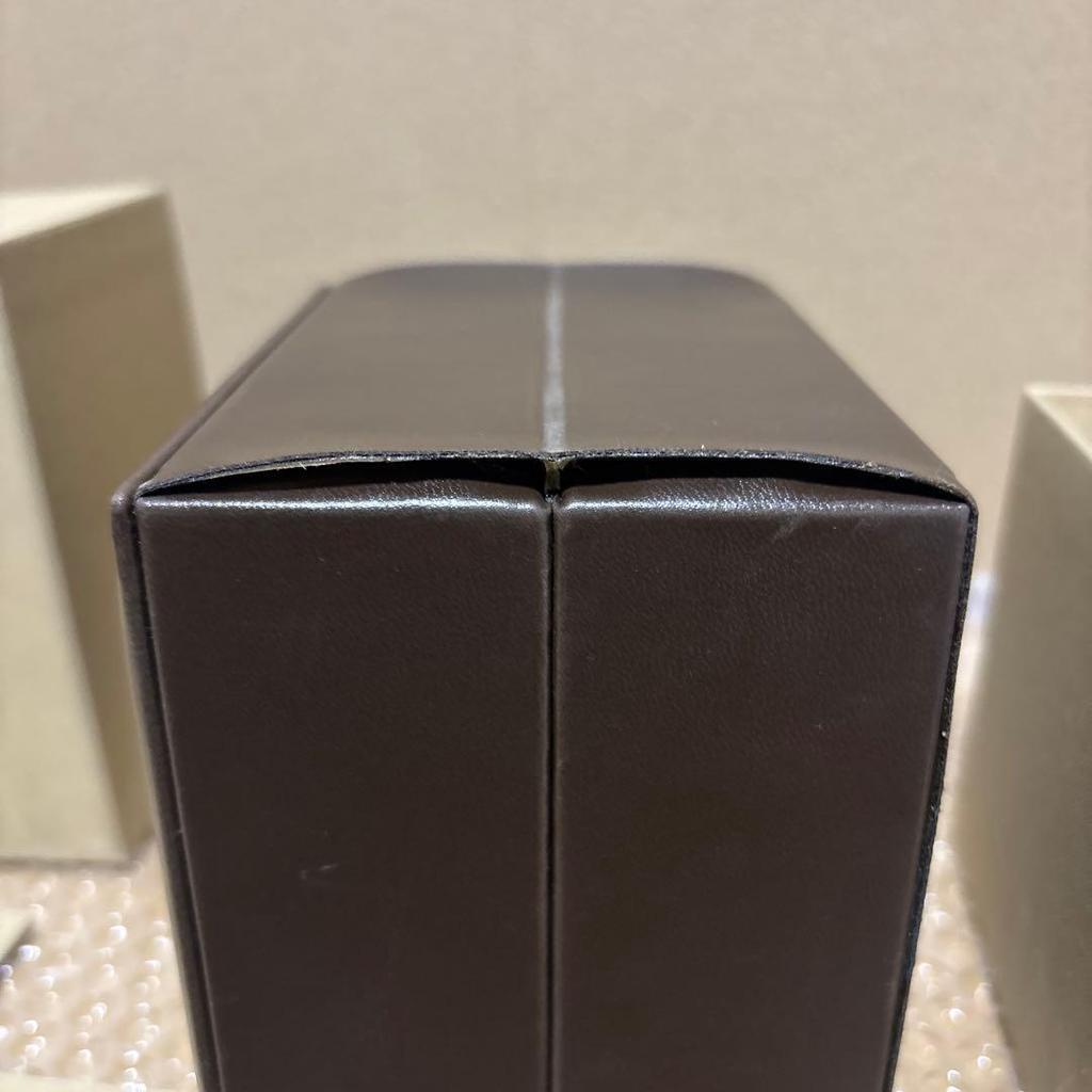 Used BURBERRY Rare Pair Watch Cosmetic Box