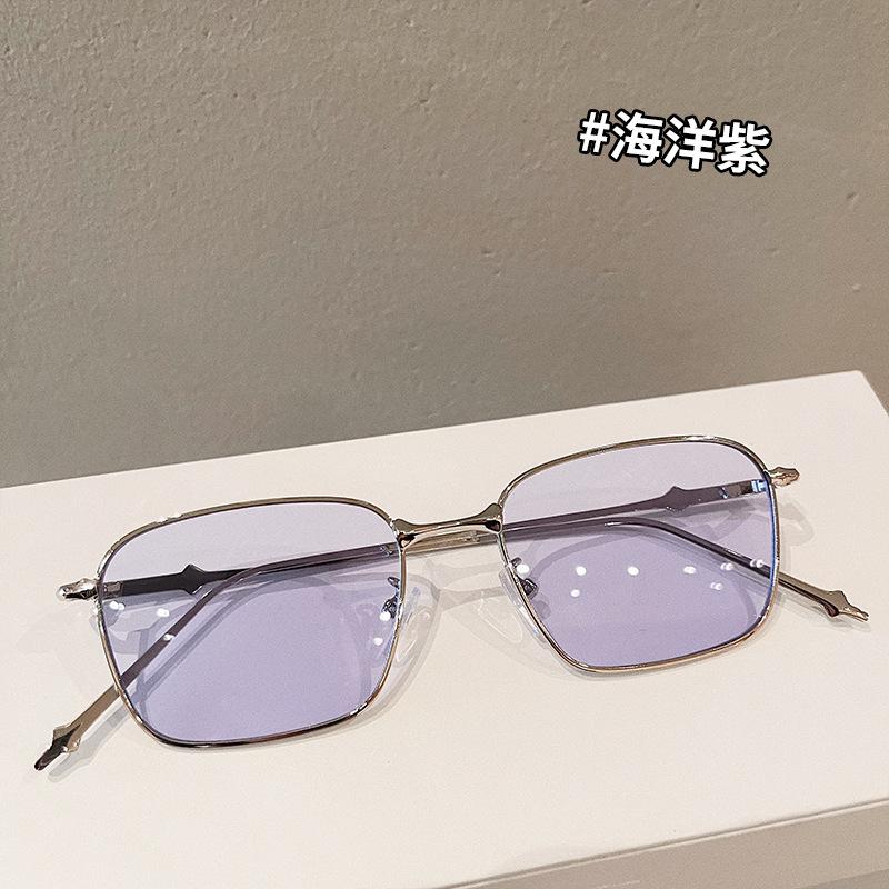 New Style Sunglasses For Men Korean Stylish Square Shape Alloy Frame Sun Glasses Women Campus Style Girls Glass