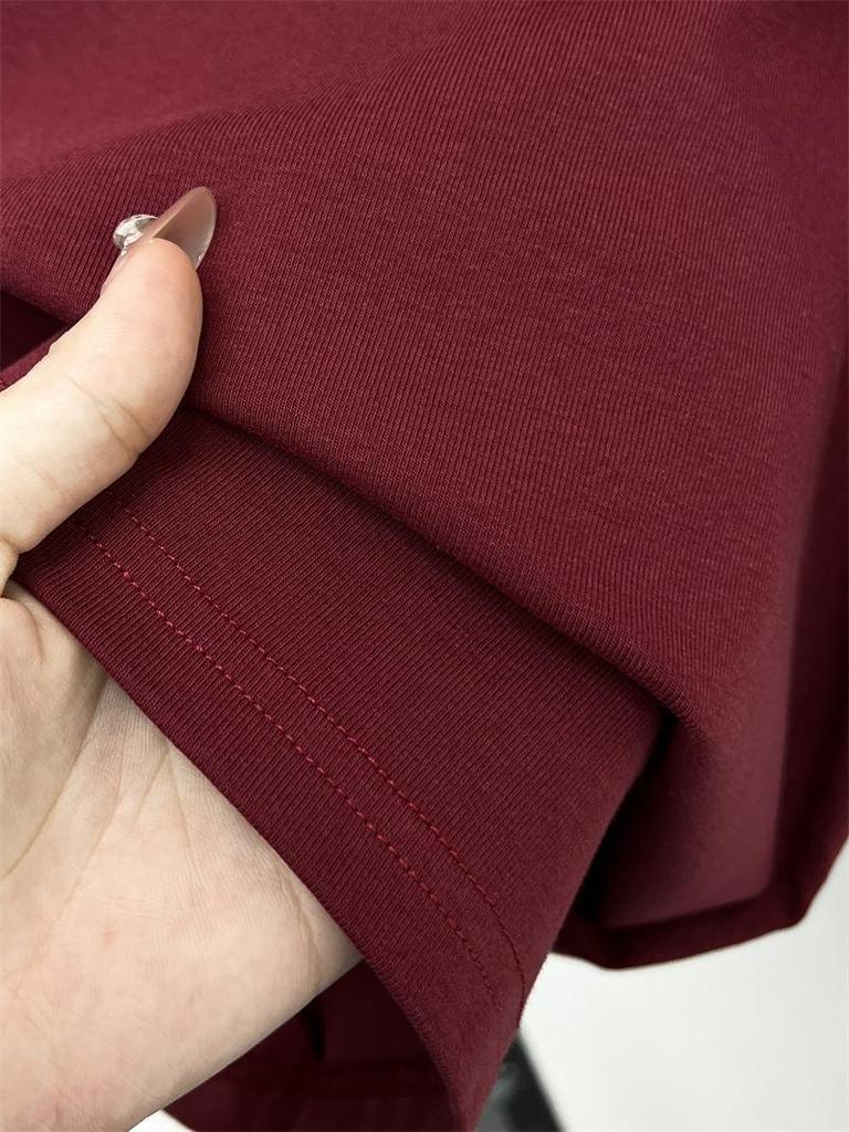 2026 Wine Red Plus Size Short Sleeve Women's T-Shirt: Flattering, Versatile, Round Neck, Belly-Hiding, Stylish Top