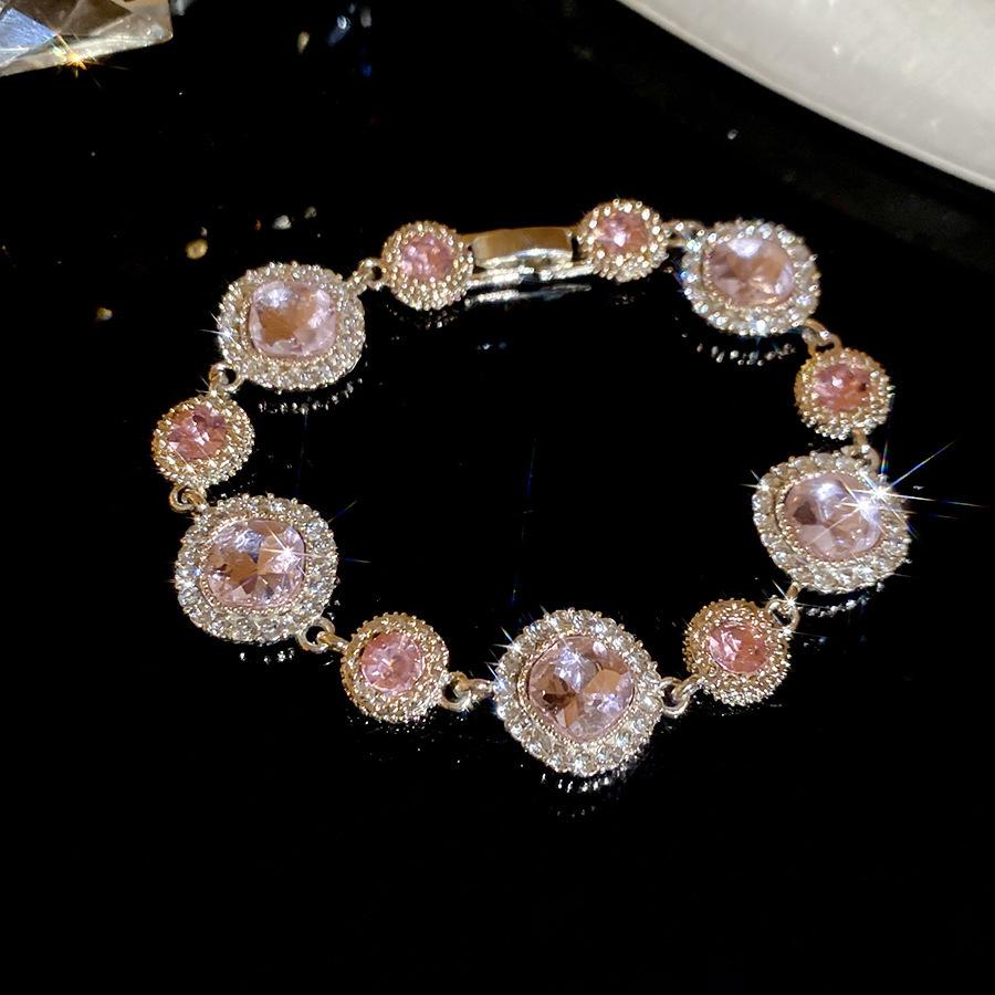 European and American diamond-encrusted flower hollow bracelet light luxury bracelet exquisite jewelry