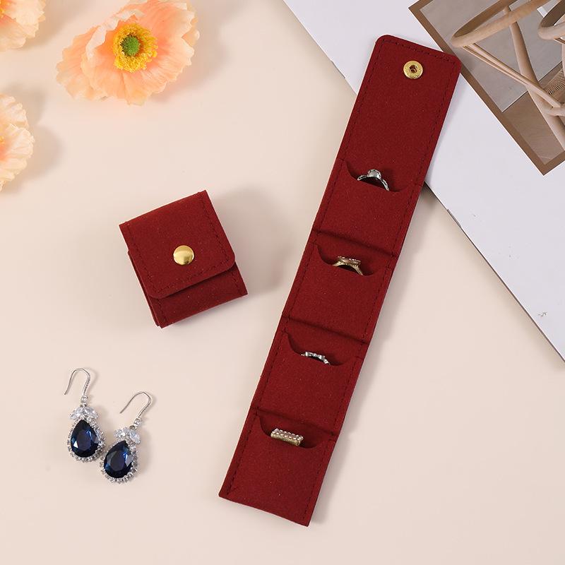 

Compact Ring & Earring Travel Storage Bag фіолетовий/червоний