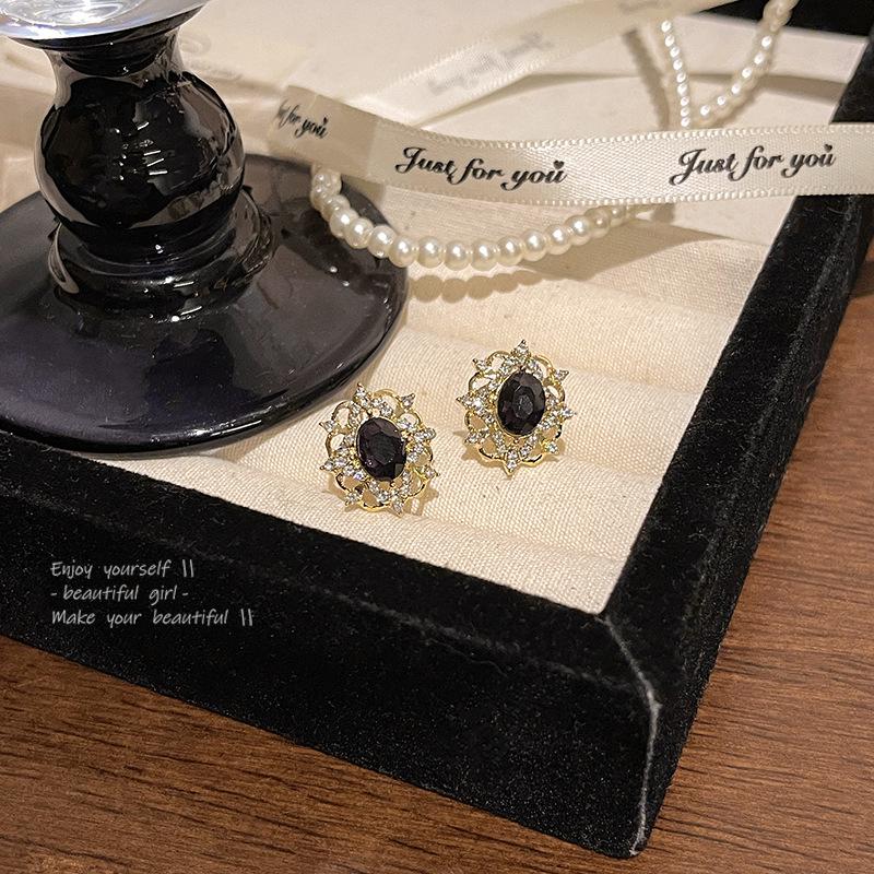 

Серьги-аметисты из серебра 925 пробы: Элитный французский ретро-стиль для женщин