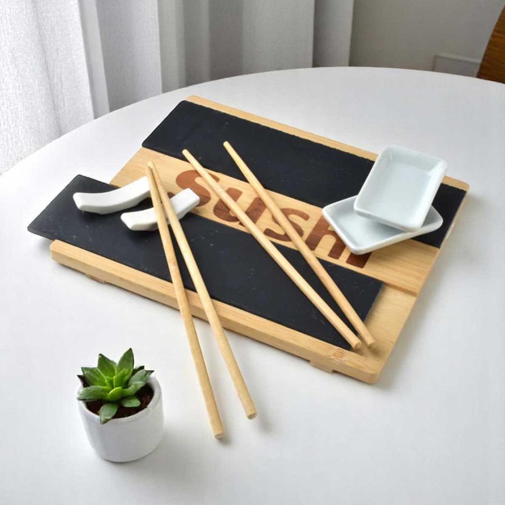 SUSHI-SERVIERSET FÜR 2 PERSONEN HTXD9944