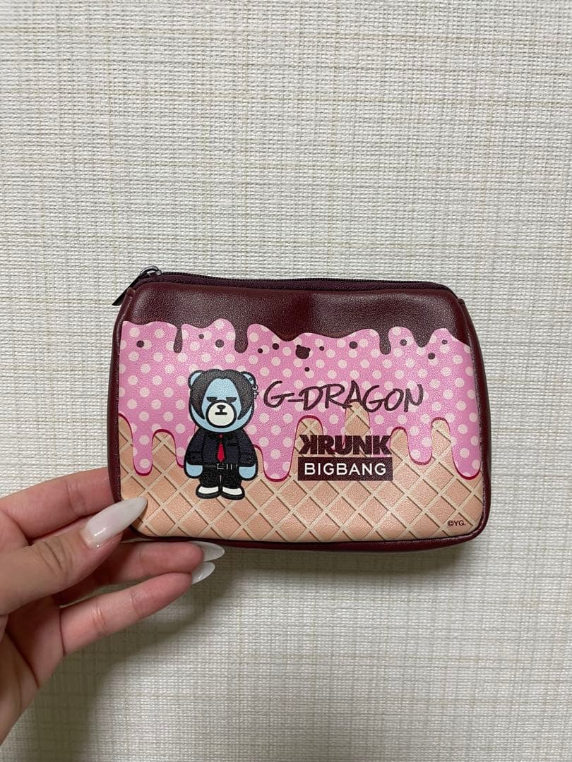 [Б/У] Косметичка G-DRAGON BIGBANG
