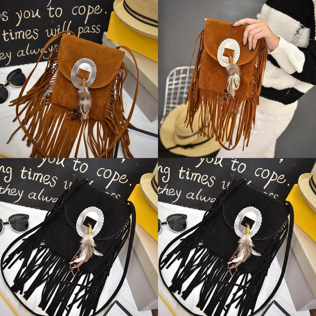 Bohemian Feather Tassel Shoulder Bag With Polyester Lining For Casual Outings
