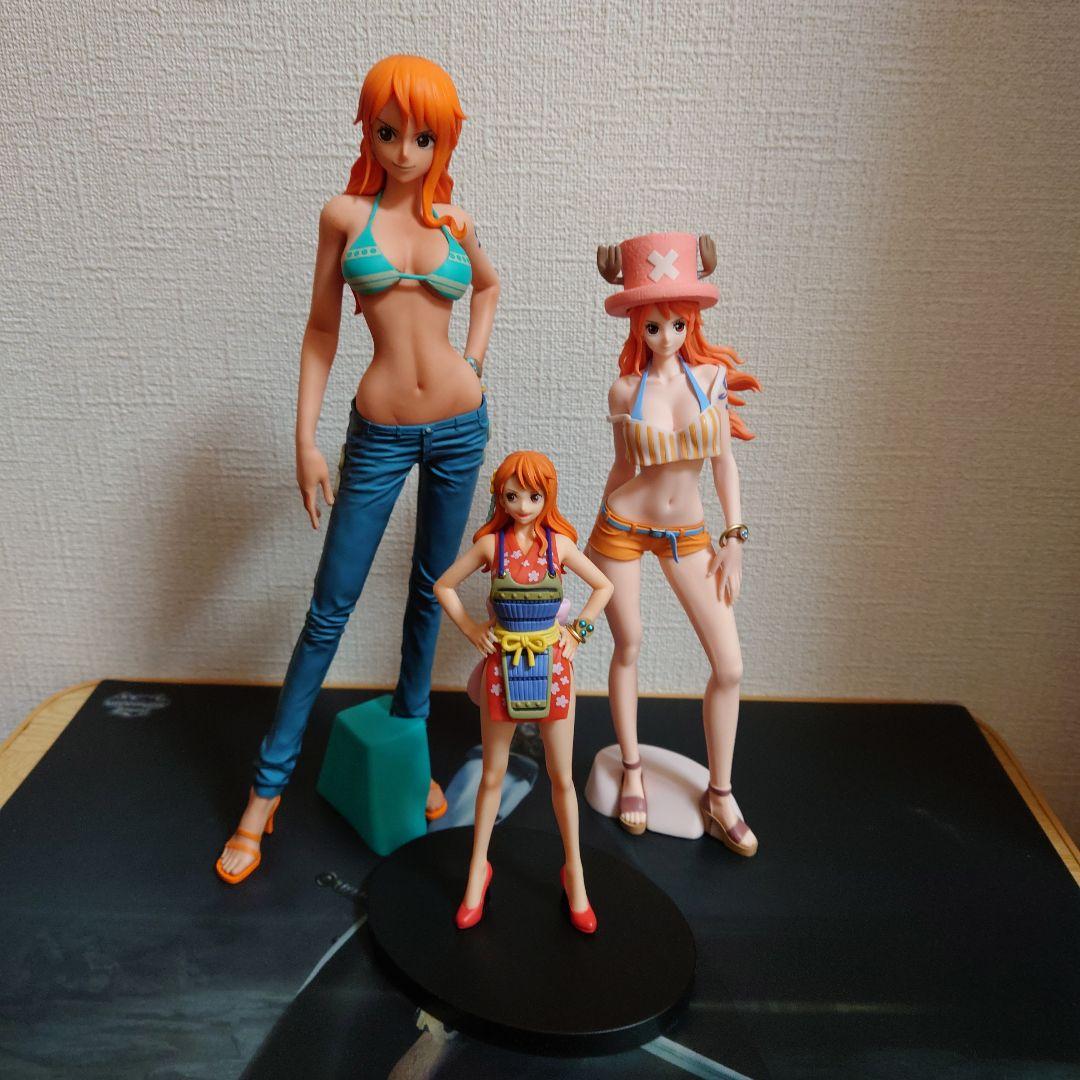 

[USED] One Piece Nami Figures (3 figures)