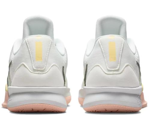 Nike Sabrina 3 Schalldämpfer HF2882-100 Unisex