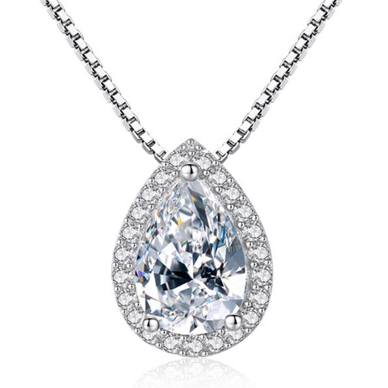 European and American Fashion Water Drop Pear Shaped Diamond Pendant with Crystal Zircon Water Drop Shaped Necklace Pendant for Wedding