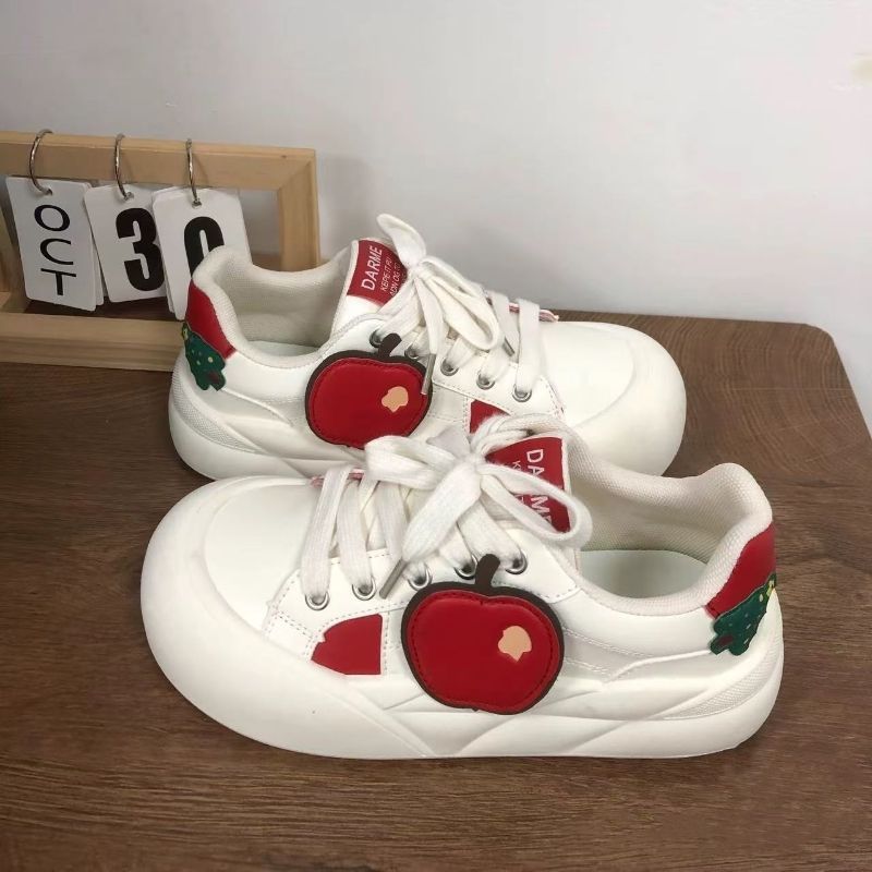 Niche fashion platform women's board spring new shoes fashion versatile white shoes casual bread shoes women