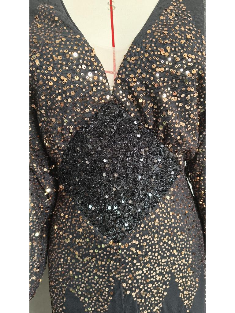 Sizzling European & American Chiffon V-Neck Sequin Evening Gown with Slit & Waist-Cinching Long Sleeves
