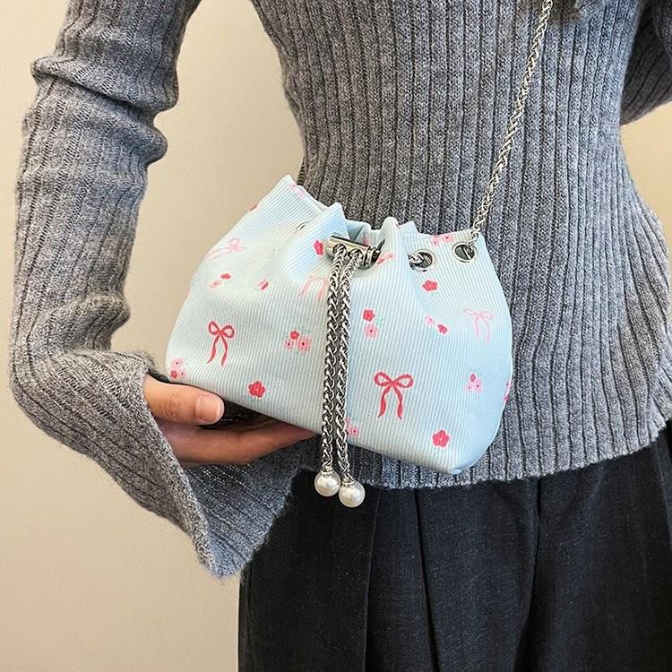 Trendy Soft Fabric Drawstring Bucket Bag With Chain For Women Ideal For Daily Outfits
