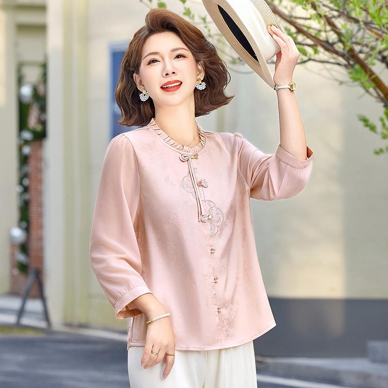 Mom's Elegant Chinese-Style Satin Embroidered Lace Shirt with Three-Quarter Sleeves