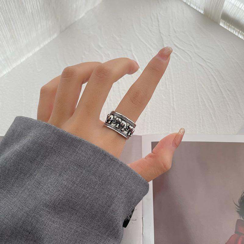 

Модный ретро этнический набор колец со слоном для женщин - подарок на день рождения в японском и корейском стиле Elephant Ring