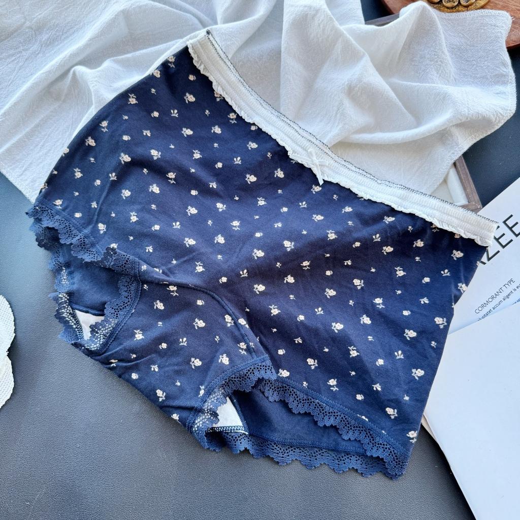 Women's Spring and Summer Polka Dot Striped Cute Cartoon Extended Crotch Briefs