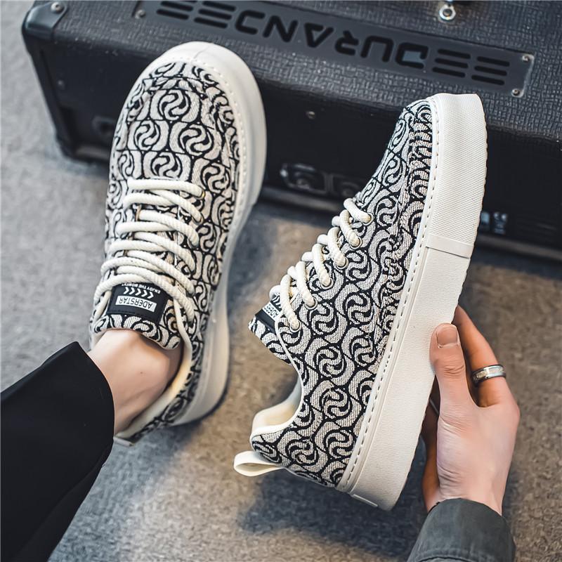 Men's shoes spring 2024 new casual shoes soft-soled sports board shoes canvas shoes Korean version versatile printed little white tide shoes
