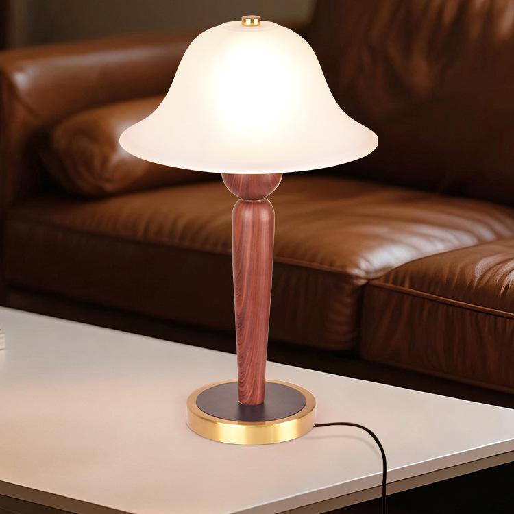 American Retro Table Lamp - Chinese Style High-End Bedside Night Light for Bedroom, Study, or Hotel Decor