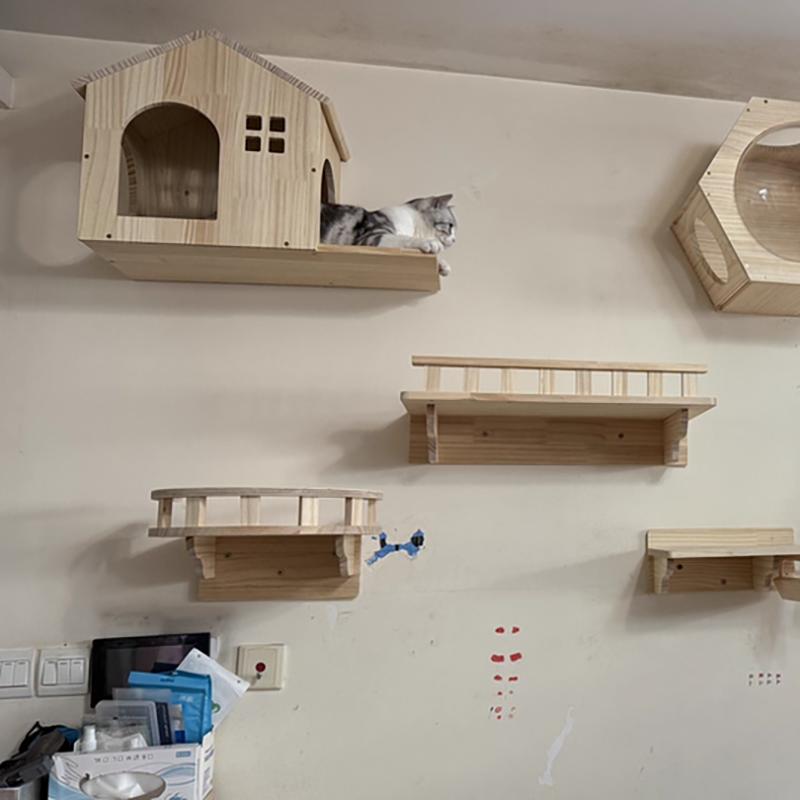 Indoor Wall-mounted Cat Paradise Cat Bridge Hammock Wooden Steps or Scratching Post For Cats To Rest and Play