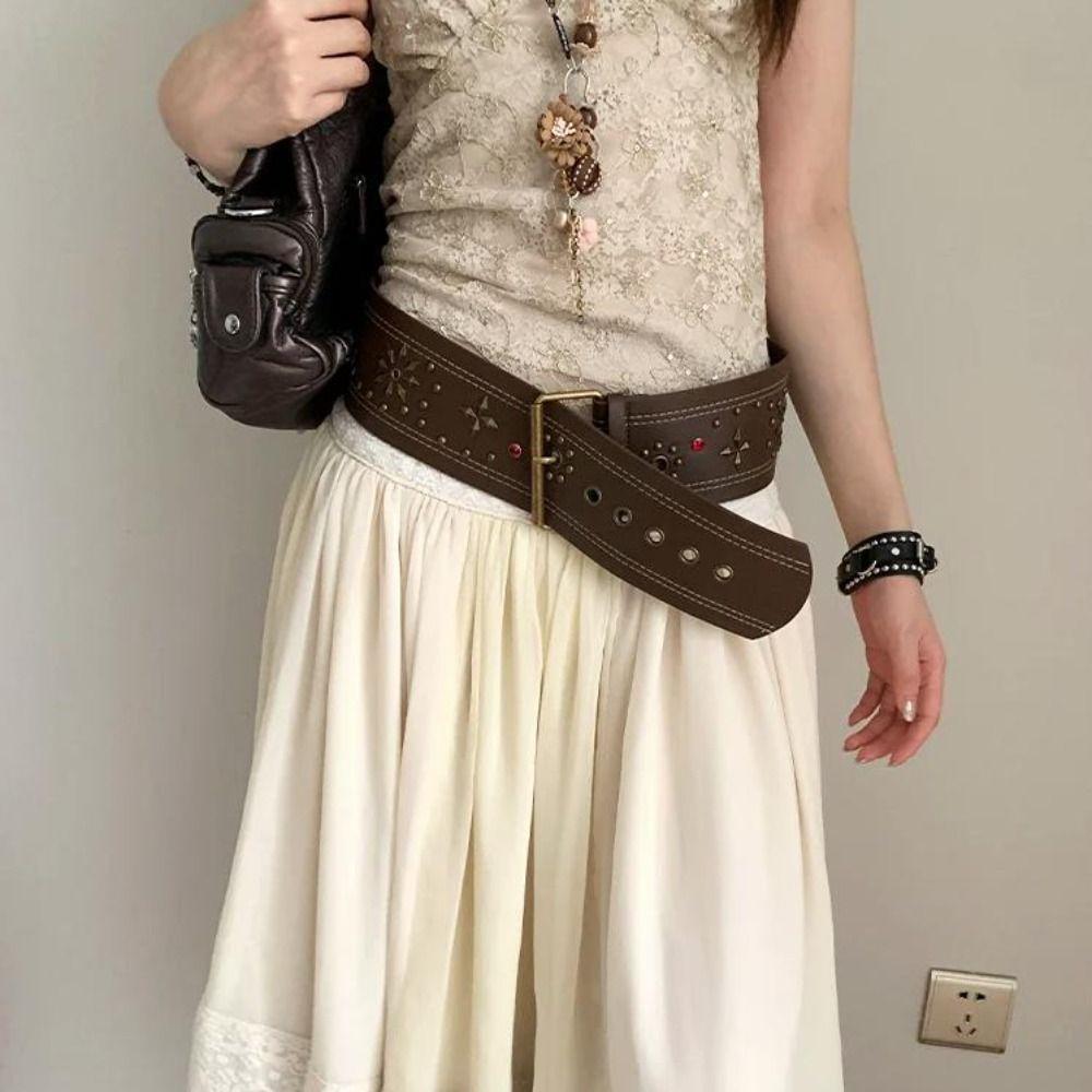 Vintage Women's Rivet Belt Gothic Dress Jeans Belt Niche Leather Waist Belt  Streetwear