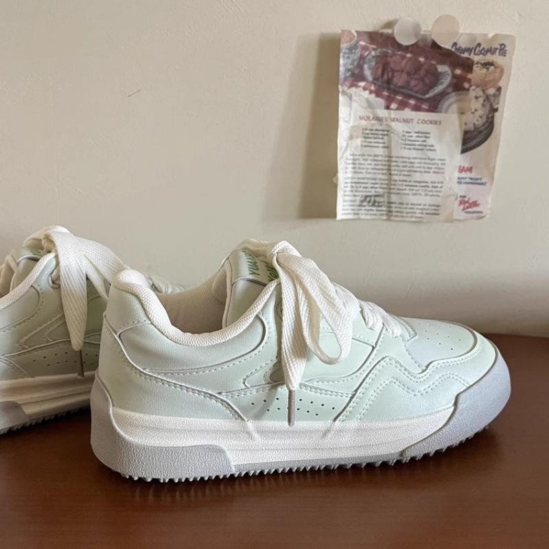 Schuhe mit dicker Sohle Damen 2025 neu Frühling und Herbst lässig vielseitig Nische leichte Sportarten ins Tide Koreanische Brotschuhe