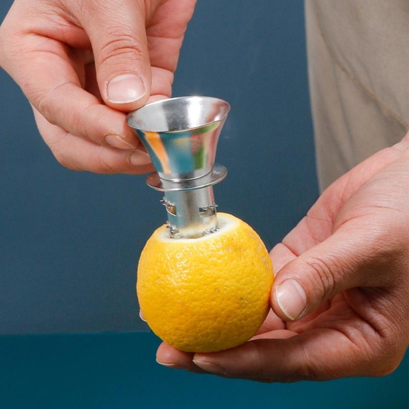 Steel Handheld Lemon Squeezer Manual Rotating Hand Press Juicer Tool Corrosions Resistant Kitchen Gadget Easy to Clean