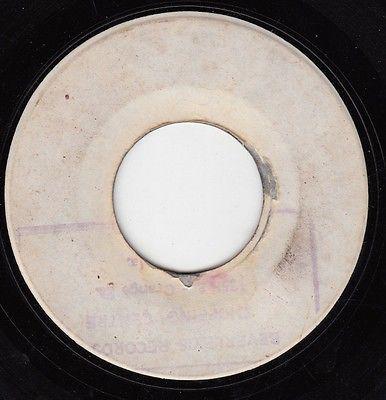 

7inch Record BILL GENTLES THE SCORPIONS Bachelor Boy Colour Rites PS307 Escort 1971 UK Reggae Ska Dub Used