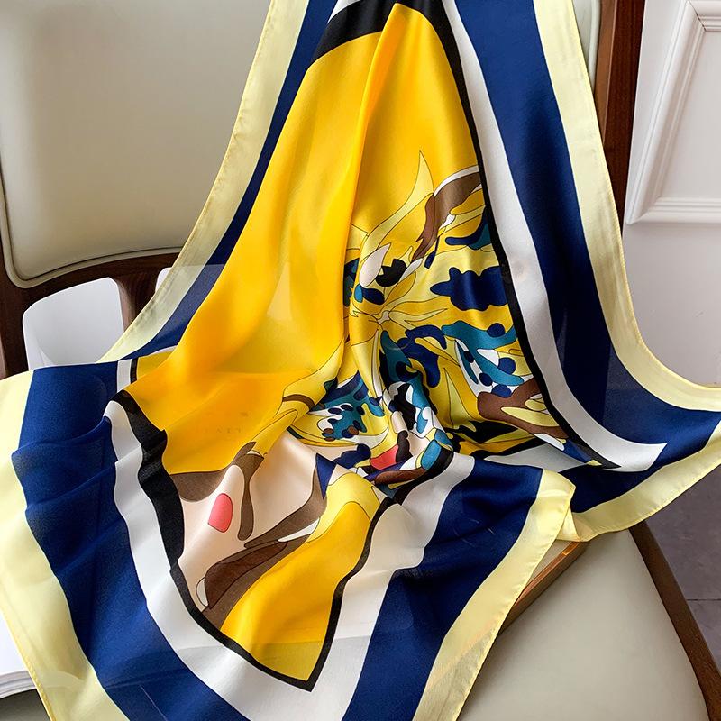 Foulard in raso di seta con stampa a catena da 70 cm per donna, fazzoletto stampato, bandana quadrata da testa per donna, scaldacollo piccolo, Hijab, signora, ragazza