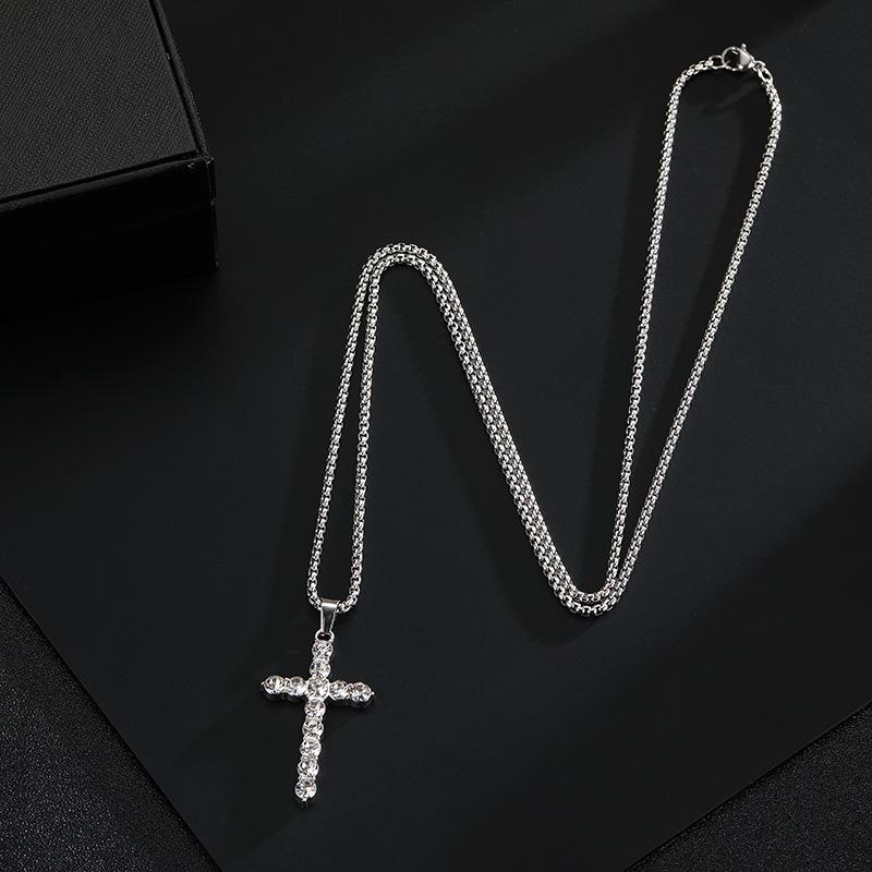 Exquisite Shiny Zircon Cross Pendant Necklace For Women Men Versatile Hip-Hop Cross Necklace Party Jewelry Accessories Gifts