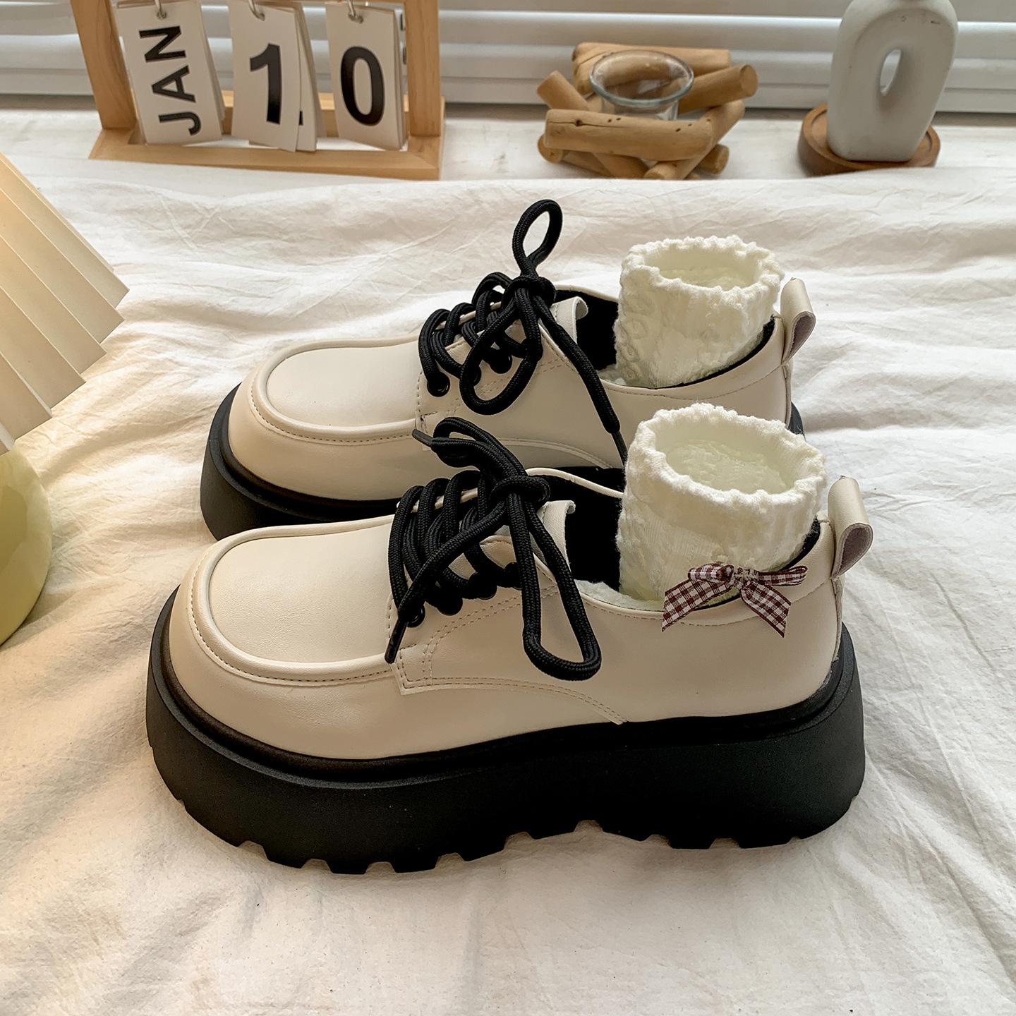 

Популярные белые женские туфли-лоферы на платформе в британском стиле премиум-класса, новая летняя модель 2025 года, универсальные лоферы для юбки 40 бежевый