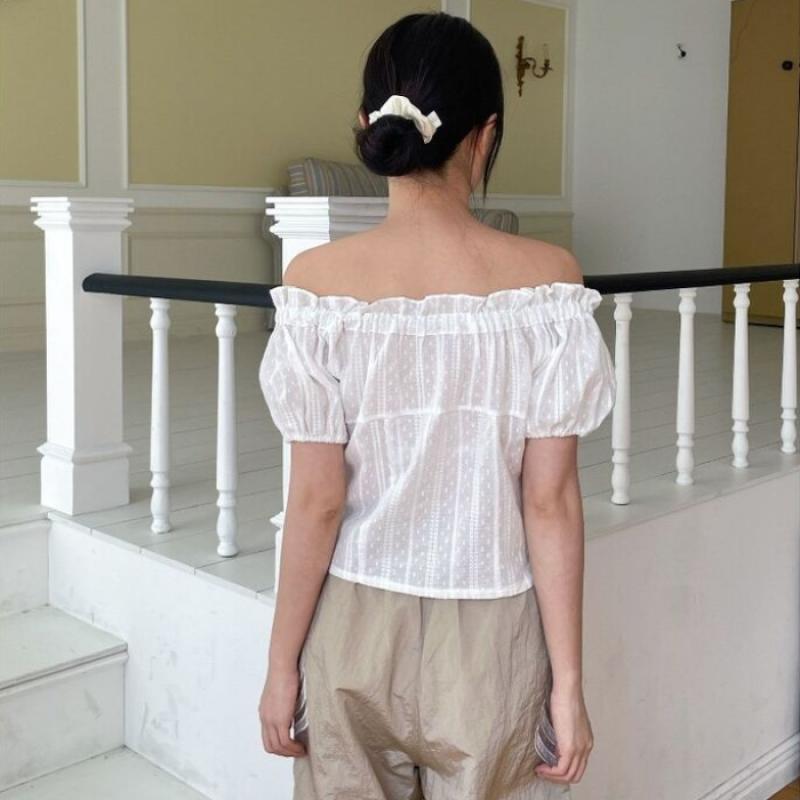 New Arrivals Open Run Women Ribbon Frill Off Shoulder Crop Puff Blouse