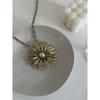 European and American Style Light Luxury Distressed Vintage Sunflower Waist Chain - Niche Design, High-end Daisy Accent