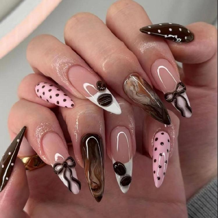 

Fashionable French False Nail Pink Gradient Pattern Lightweight ABS Material Easy Application Nail Decoration 1