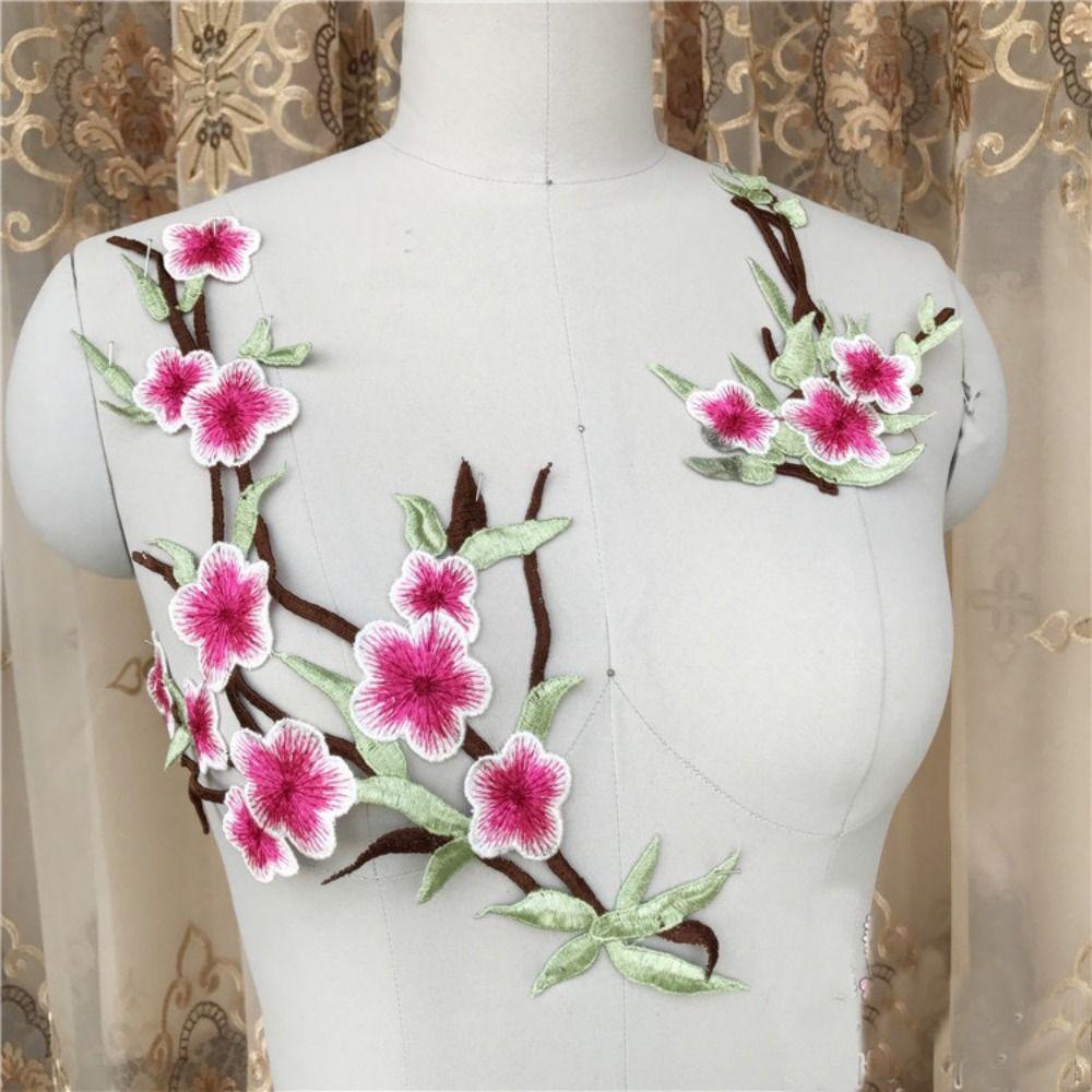 2pcs Exquisite Clothing Applique Elegant Clothes Patches DIY Flower Embroidered Patches  Sewing