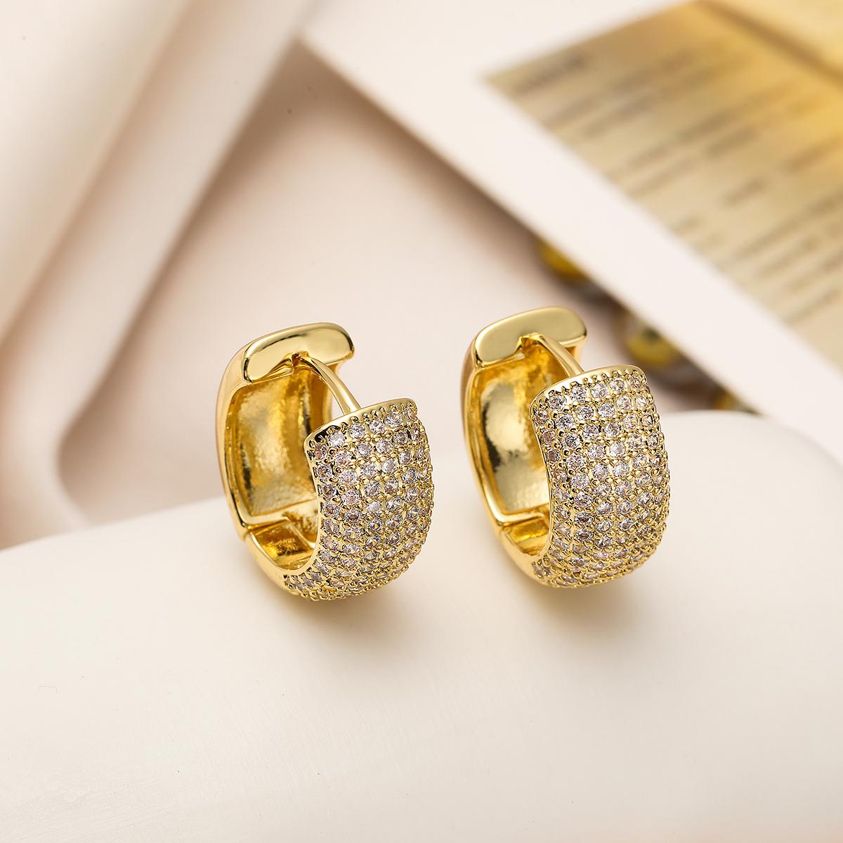 

New Arrive Luxury Heart Hoop Earrings For Women Girls,Shining Cubic Zirconia Accessories Party Wedding Jewelry Lovers Gift