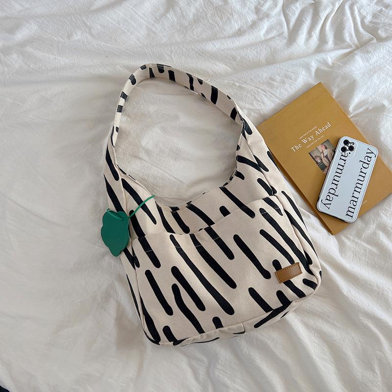 Zebra Pattern Canvas Bag Casual Versatile Large-capacity Tote Bag Student Class Shoulder Bag Women