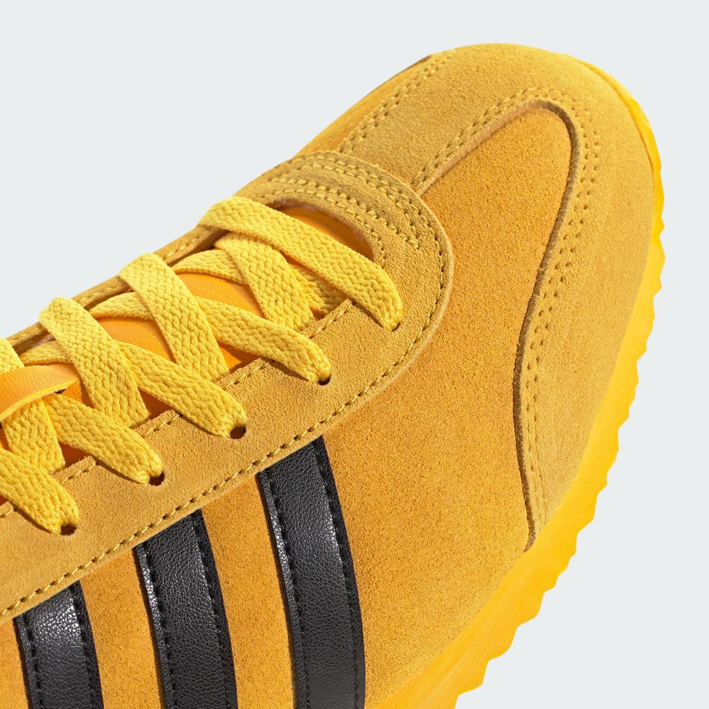 adidas VS JOG 2.0 Low Top Casual Shoes Unisex Yellow