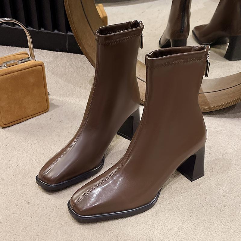 

AutumnNew Large-size Fashion Korean Version Trend Versatile High-heeled Boots Thick-heeled Korean Boots Women French Ankle boots 37