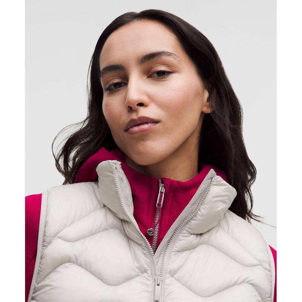 Lululemon Women S Featherweight 900 Down Fill Quilted veSt Dove Grey