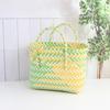 Square hand-held woven basket, plastic woven vegetable basket, waterproof and large-capacity wedding birthday party woven handbag.