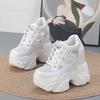 Mode 13CM Mesh Aéré Cuir Microfibre Synthétique Bling Vulcanisé Creux Été Baskets Chunky Plateforme Compensée Plates Chaussures Femme