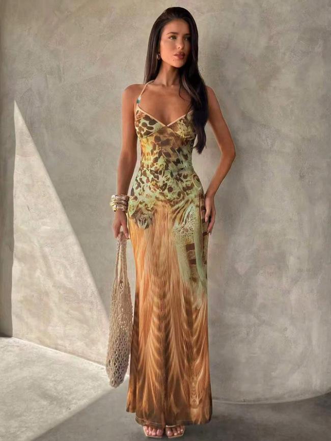 V-neck Floral Spaghetti Strap Bodycon Dress for Women - Slim Fit, European & American Style 2026.