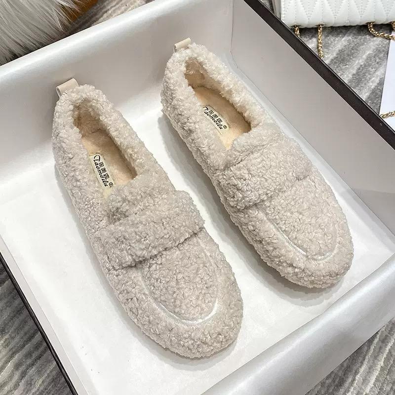 Fashion 2025 Winter New Lady Flat Outside Wearing Warm Cotton Shoes Comfy Velvet Lazy Loafers Thick Soled Big Size Shoes Mujer Zapatos
