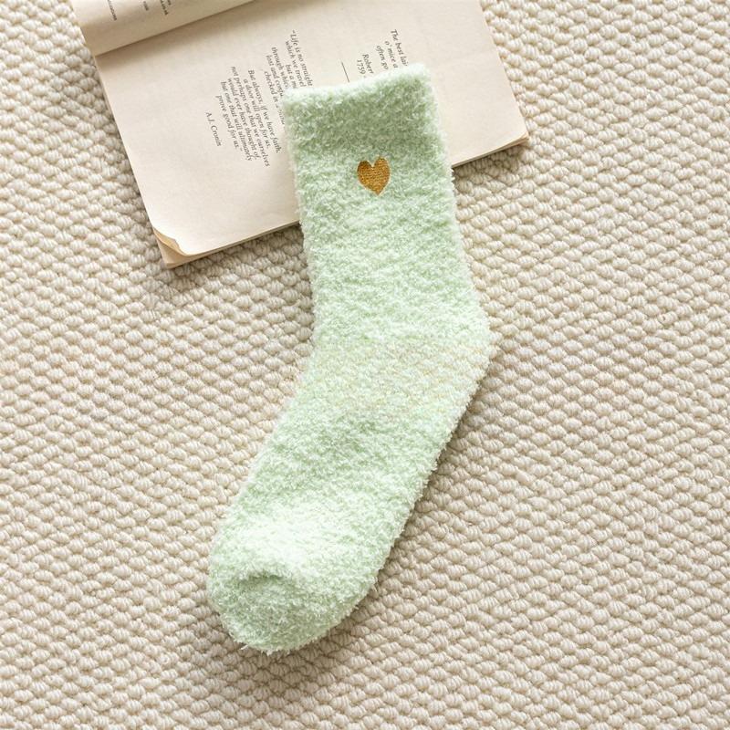 Home Indoor Cozy Floor Socks Winter Warm Soft Coral Fleece Socks Cute Heart Embroidery Thick Socks Fluffy Terry Short Sox Female