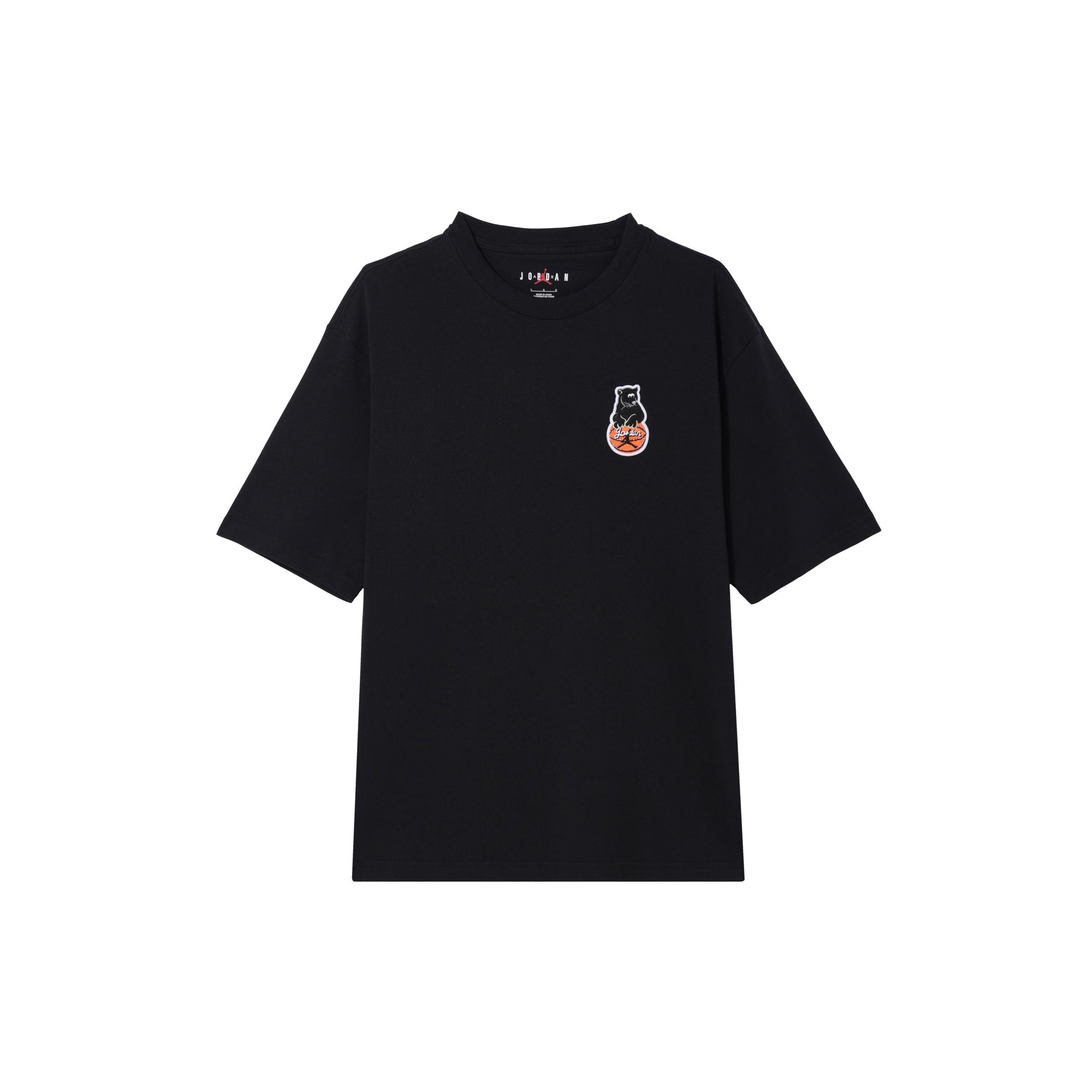 Air Jordan Graphic T-Shirt Asia Sizing Black Men s HM4898-010 S