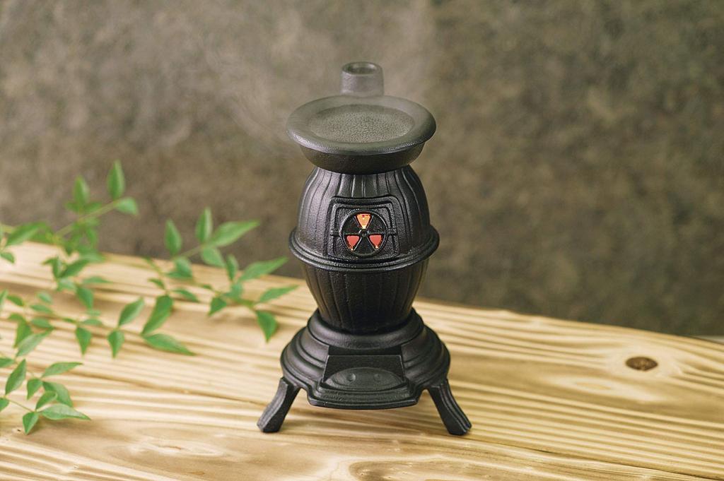 Iwachu Oil Pot Stove Black Body Size X 12 X 29910 Nanbu Ironware Incense Burner (cm) 11.5 (H) 17.5